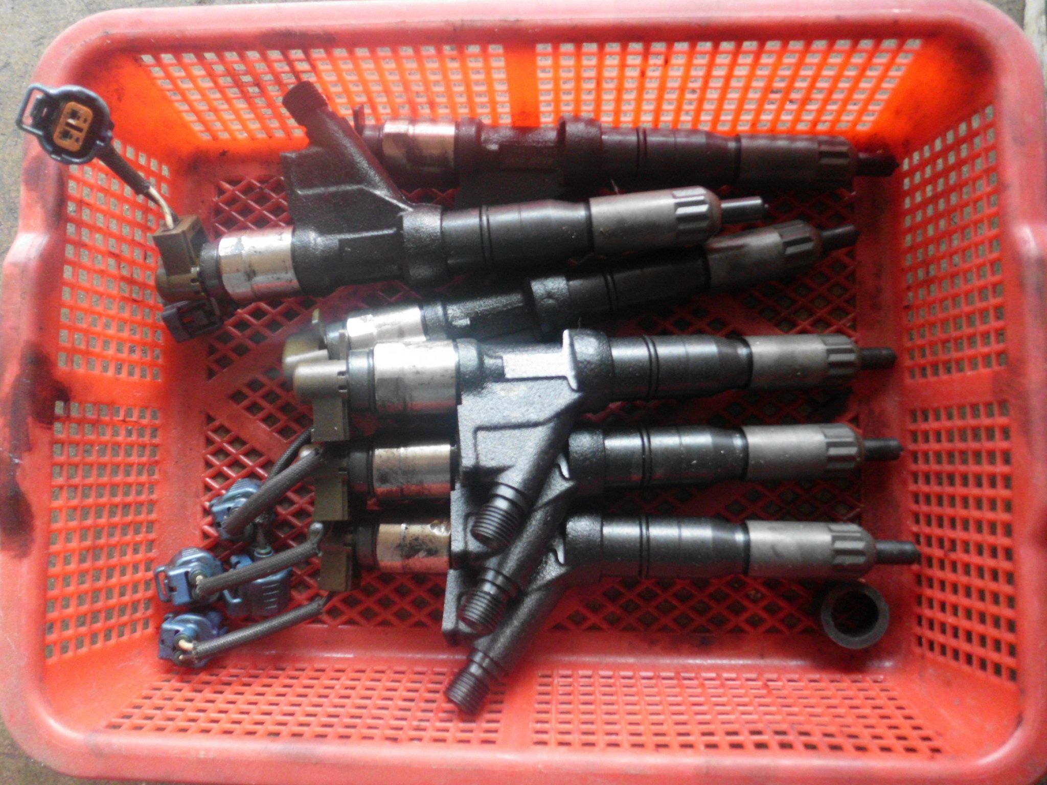 Used HINO 700 PROFIA Injector Nozzle - Lucky Progress Co., Ltd.